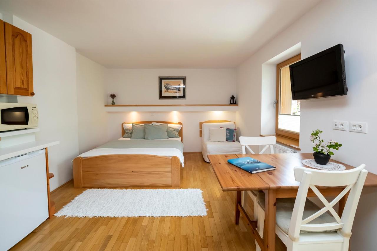 Apartments Mlin Бохинь Экстерьер фото